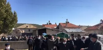 Konya'da sobadan zehirlenen çift toprağa verildi