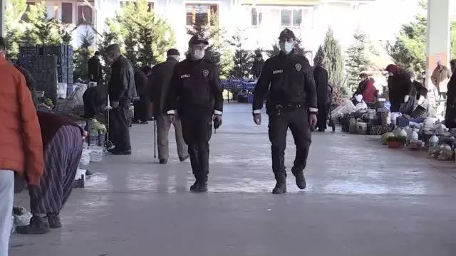 Kovid-19'a karşı dinamik denetim faaliyetleri başladı Kovid-19'a karşı dinamik denetim faaliyetleri başladı