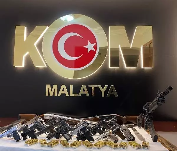Malatya'da suç örgütü operasyonuna 15 tutuklama Malatya'da suç örgütü operasyonuna 15 tutuklama