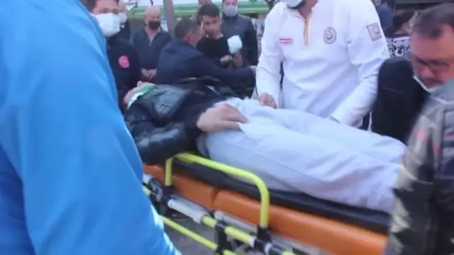Motosiklet yayaya çarptı: Biri bebek 4 yaralı Motosiklet yayaya çarptı: Biri bebek 4 yaralı