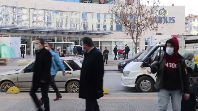 'Orta riskli' Çankırı'da Kovid-19 denetimleri sürüyor 'Orta riskli' Çankırı'da Kovid-19 denetimleri sürüyor