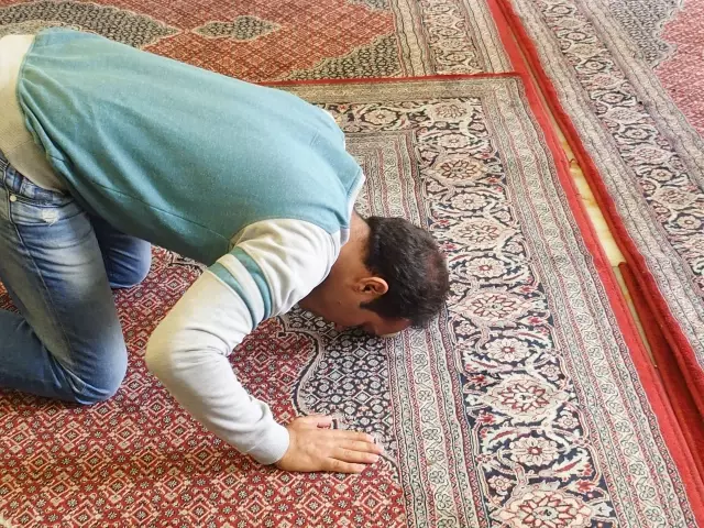 Sabah Namazı Kaç Rekat? Sabah Namazı Nasıl Kılınır? Sabah Namazı Kılınışı! Sabah Namazı Kaç Rekat? Sabah Namazı Nasıl Kılınır? Sabah Namazı Kılınışı!
