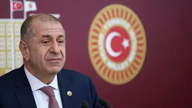 Son Dakika: Akşener'i yalancılıkla suçlayan Ümit Özdağ İYİ Parti'den istifa etti Son Dakika: Akşener'i yalancılıkla suçlayan Ümit Özdağ İYİ Parti'den istifa etti
