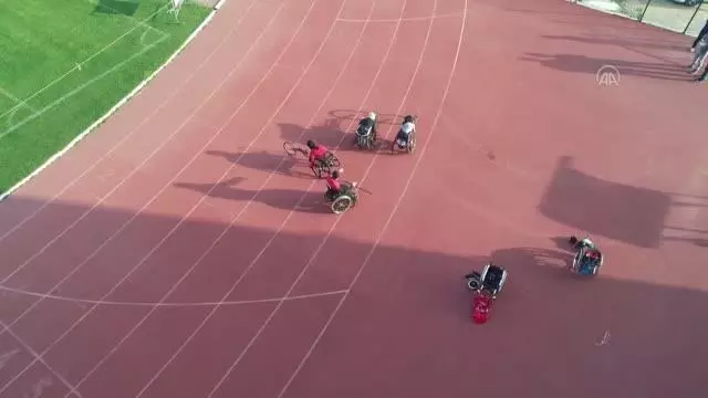 Tekerlekli Sandalye Kadın Atletizm Milli Takımı, olimpiyat kotasına odaklandı Tekerlekli Sandalye Kadın Atletizm Milli Takımı, olimpiyat kotasına odaklandı