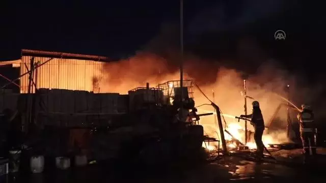 Son dakika haber! Tır bakım istasyonunda yangın Son dakika haber! Tır bakım istasyonunda yangın