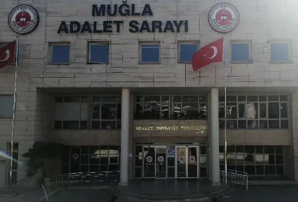 Türkiye'yi yasa boğan kazada midibüs sahibine 18 yıl 9 ay hapis cezası Türkiye'yi yasa boğan kazada midibüs sahibine 18 yıl 9 ay hapis cezası