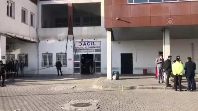 ZONGULDAK - Hastane otoparkında çıkan silahlı kavgada iki güvenlik görevlisi yaralandı ZONGULDAK - Hastane otoparkında çıkan silahlı kavgada iki güvenlik görevlisi yaralandı