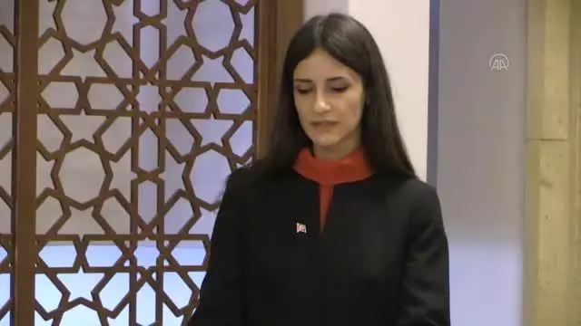 18 Mart'ta Çanakkale'de göndere çekilecek ay yıldızlı bayrak Şırnak'a ulaştı 18 Mart'ta Çanakkale'de göndere çekilecek ay yıldızlı bayrak Şırnak'a ulaştı
