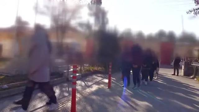 AFYONKARAHİSAR - Organize suç örgütüne yönelik ikinci operasyonda 15 zanlı tutuklandı AFYONKARAHİSAR - Organize suç örgütüne yönelik ikinci operasyonda 15 zanlı tutuklandı