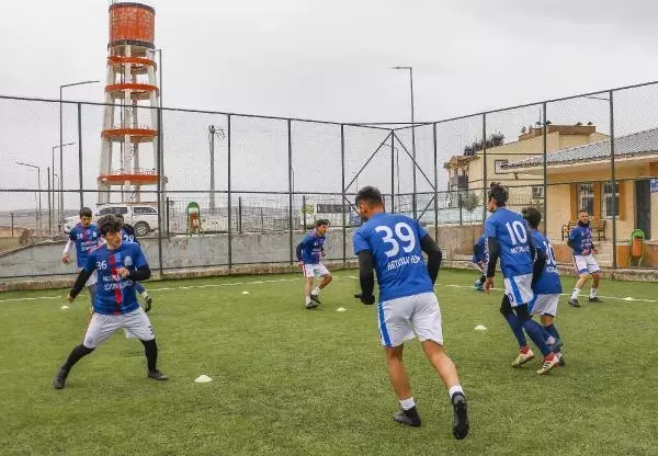 Amatör futbol okullarında 'normalleşme' sevinci Amatör futbol okullarında 'normalleşme' sevinci