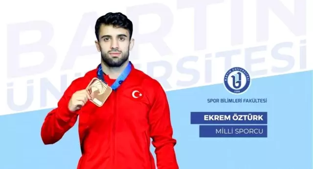 Bartın Üniversitesi öğrencisi Ekrem Öztürk, Milli Takım seçmelerinde şampiyon oldu Bartın Üniversitesi öğrencisi Ekrem Öztürk, Milli Takım seçmelerinde şampiyon oldu