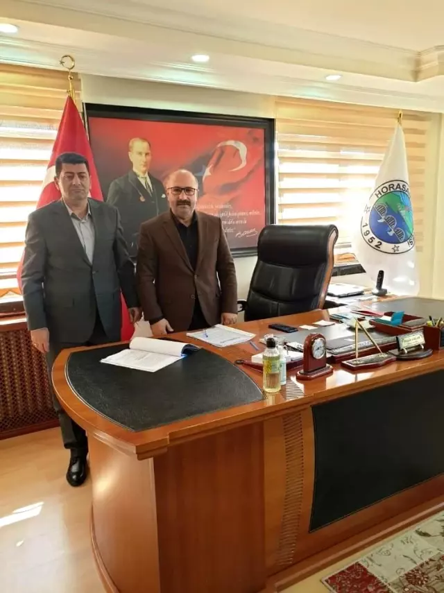 Başkan Sağlam'dan belediye işçilerine yüzde 20 zam Başkan Sağlam'dan belediye işçilerine yüzde 20 zam