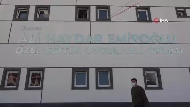 Giresun'da Özel Eğitim ve Uygulama Okulu hizmete açıldı Giresun'da Özel Eğitim ve Uygulama Okulu hizmete açıldı