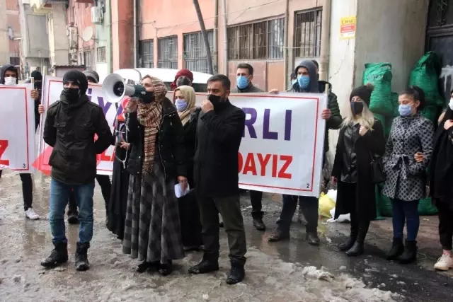 Son Dakika | HDP il binası önünde 'Evlat Nöbeti' 4'üncü haftasında Son Dakika | HDP il binası önünde 'Evlat Nöbeti' 4'üncü haftasında