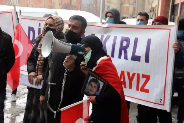 Son Dakika | HDP il binası önünde 'Evlat Nöbeti' 4'üncü haftasında