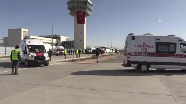Son dakika haberi! Helikopter kazası şehitleri için tören (1) Son dakika haberi! Helikopter kazası şehitleri için tören (1)