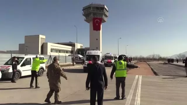 Son dakika haberleri! Helikopter kazası şehitleri için tören (3) Son dakika haberleri! Helikopter kazası şehitleri için tören (3)