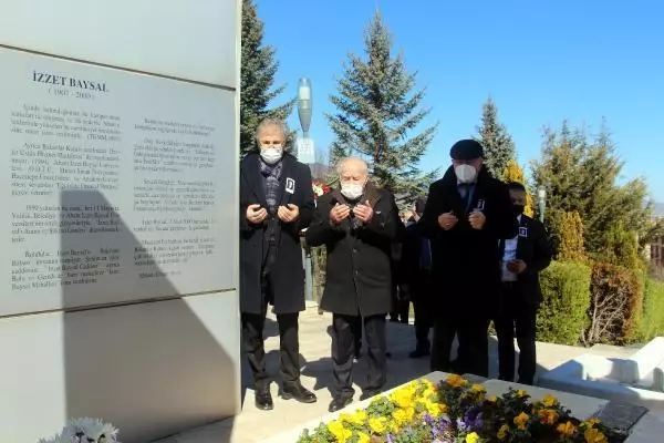 İzzet Baysal, ölümünün 21'inci yıl dönümünde anıldı İzzet Baysal, ölümünün 21'inci yıl dönümünde anıldı