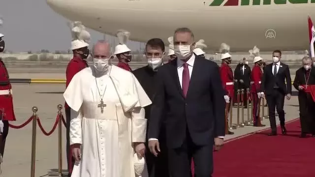 Katoliklerin ruhani lideri Papa Franciscus Irak'ta sevgi gösterisi Katoliklerin ruhani lideri Papa Franciscus Irak'ta sevgi gösterisi