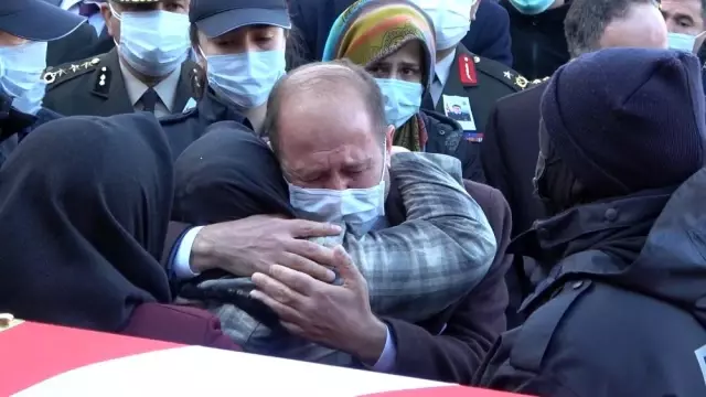 Kırıkkaleli şehit Umulu son yolculuğuna uğurlandı Kırıkkaleli şehit Umulu son yolculuğuna uğurlandı