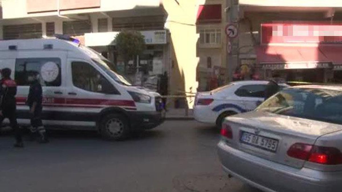 Küs olduğu eşiyle barışmaya giden koca, kadını vurup intihar etti