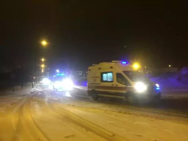 MSB: Askeri helikopter kaza kırıma uğradı: 11 şehit, 2 yaralı (7) MSB: Askeri helikopter kaza kırıma uğradı: 11 şehit, 2 yaralı (7)