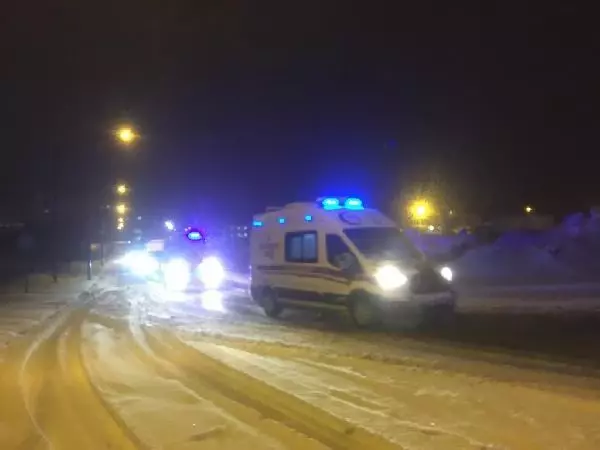 MSB: Askeri helikopter kaza kırıma uğradı: 11 şehit, 2 yaralı (7) MSB: Askeri helikopter kaza kırıma uğradı: 11 şehit, 2 yaralı (7)
