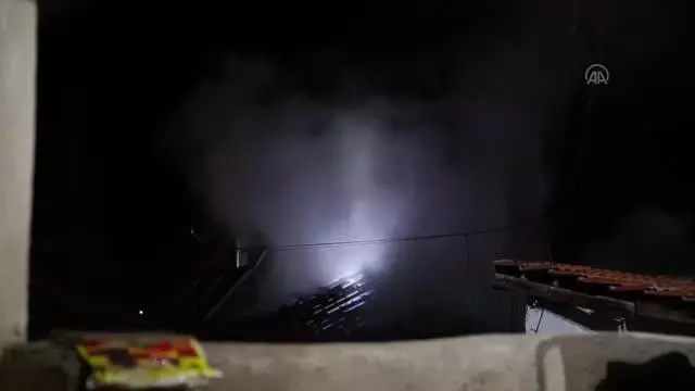 Son dakika: Müstakil evde çıkan yangın hasara neden oldu Son dakika: Müstakil evde çıkan yangın hasara neden oldu