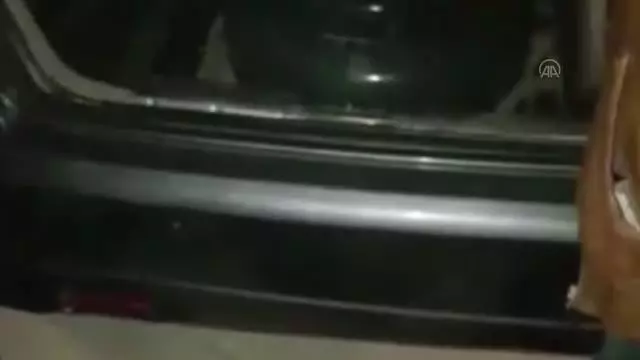 Son dakika... Silah kaçakçılığı iddiasıyla 3 şüpheli tutuklandı Son dakika... Silah kaçakçılığı iddiasıyla 3 şüpheli tutuklandı