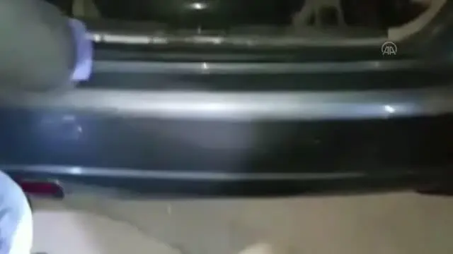 Son dakika... Silah kaçakçılığı iddiasıyla 3 şüpheli tutuklandı Son dakika... Silah kaçakçılığı iddiasıyla 3 şüpheli tutuklandı