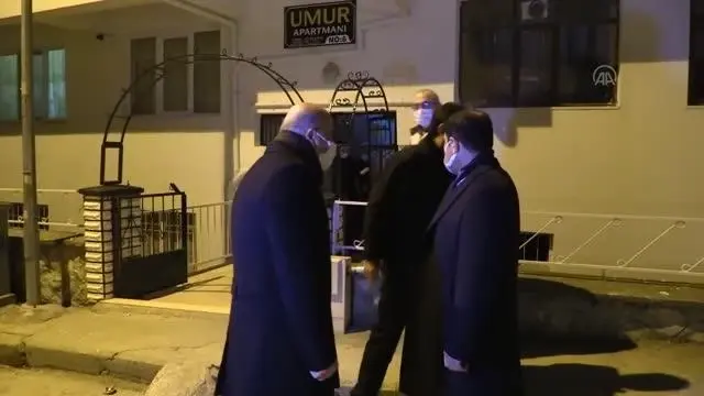 Tatvan'daki helikopter kazasında şehit düşen Hakan Gül'ün Amasya'daki ailesine acı haber verildi Tatvan'daki helikopter kazasında şehit düşen Hakan Gül'ün Amasya'daki ailesine acı haber verildi