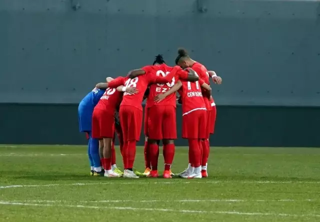 TFF 1. Lig: İstanbulspor: 0 Ankara Keçiörengücü: 0 TFF 1. Lig: İstanbulspor: 0 Ankara Keçiörengücü: 0