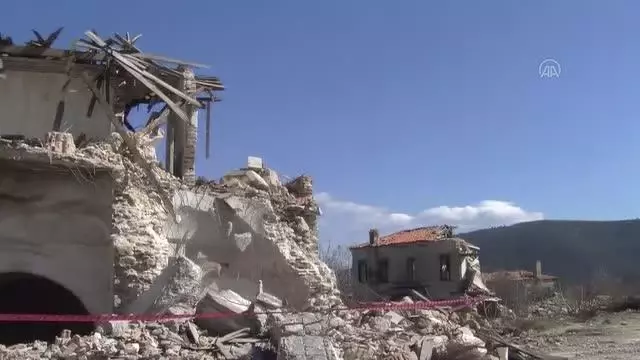 600 yıllık Osmanlı hamamının maden aramalarında zarar gördü iddiası 600 yıllık Osmanlı hamamının maden aramalarında zarar gördü iddiası