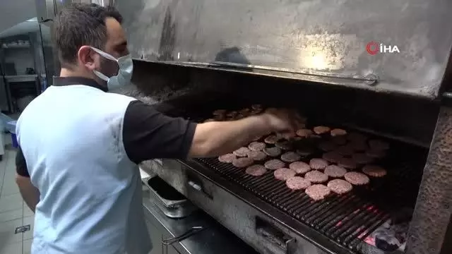 Akçaabat Köftecileri normalleşme kapsamında açılacakları günü bekliyor Akçaabat Köftecileri normalleşme kapsamında açılacakları günü bekliyor