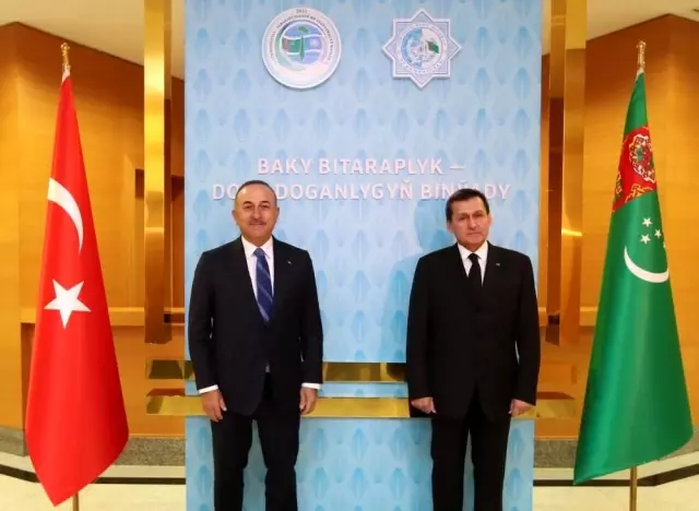 Dışişleri Bakanı Çavuşoğlu, mevkidaşı Meredov'la görüştü Dışişleri Bakanı Çavuşoğlu, mevkidaşı Meredov'la görüştü