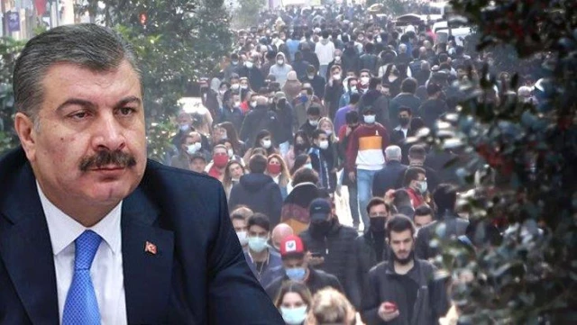 Bakan Koca'nın 'Hasta artışı var' dediği İstanbul'da vatandaşlar, İstiklal Caddesi'ne akın etti