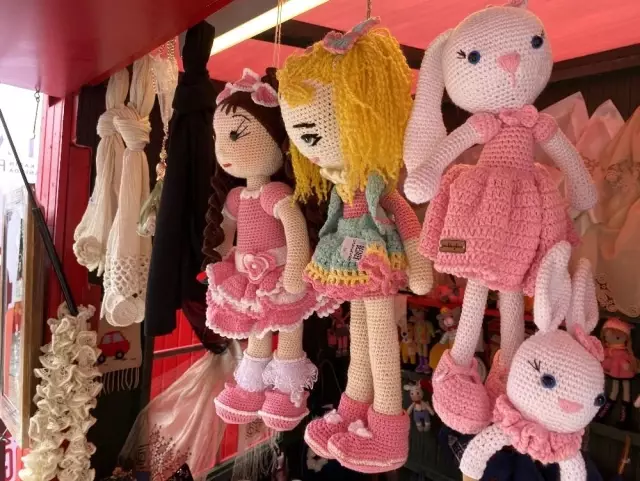 Beyoğlu'nun girişimci kadınları 8 Mart Galata Pazarı'nda buluştu Beyoğlu'nun girişimci kadınları 8 Mart Galata Pazarı'nda buluştu