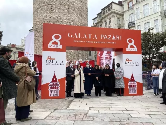 Beyoğlu'nun girişimci kadınları 8 Mart Galata Pazarı'nda buluştu Beyoğlu'nun girişimci kadınları 8 Mart Galata Pazarı'nda buluştu