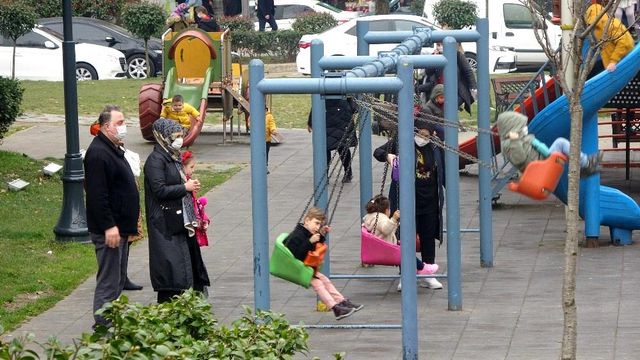 cumartesi kisitlamasi kalkti vatandaslar soka 4 13973859 o
