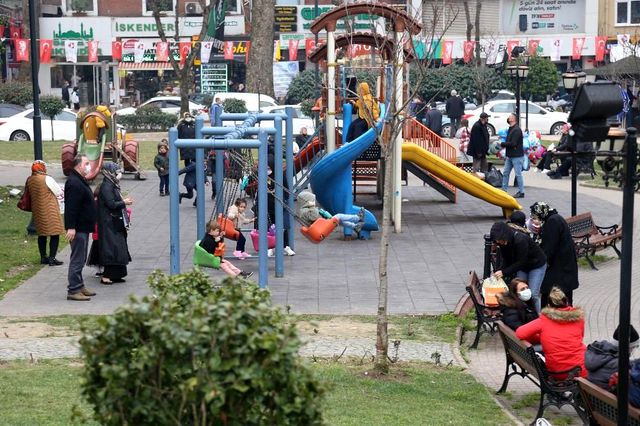 cumartesi kisitlamasi kalkti vatandaslar soka 7 13973859 o