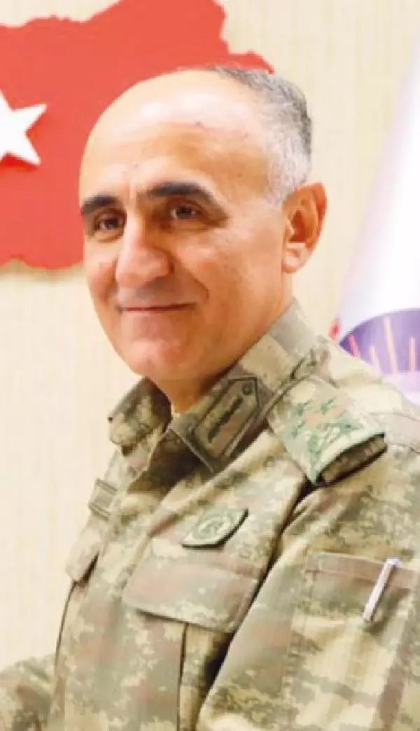 ELAZIĞ'DA ŞEHİT KORGENERAL HÜZNÜ ELAZIĞ'DA ŞEHİT KORGENERAL HÜZNÜ