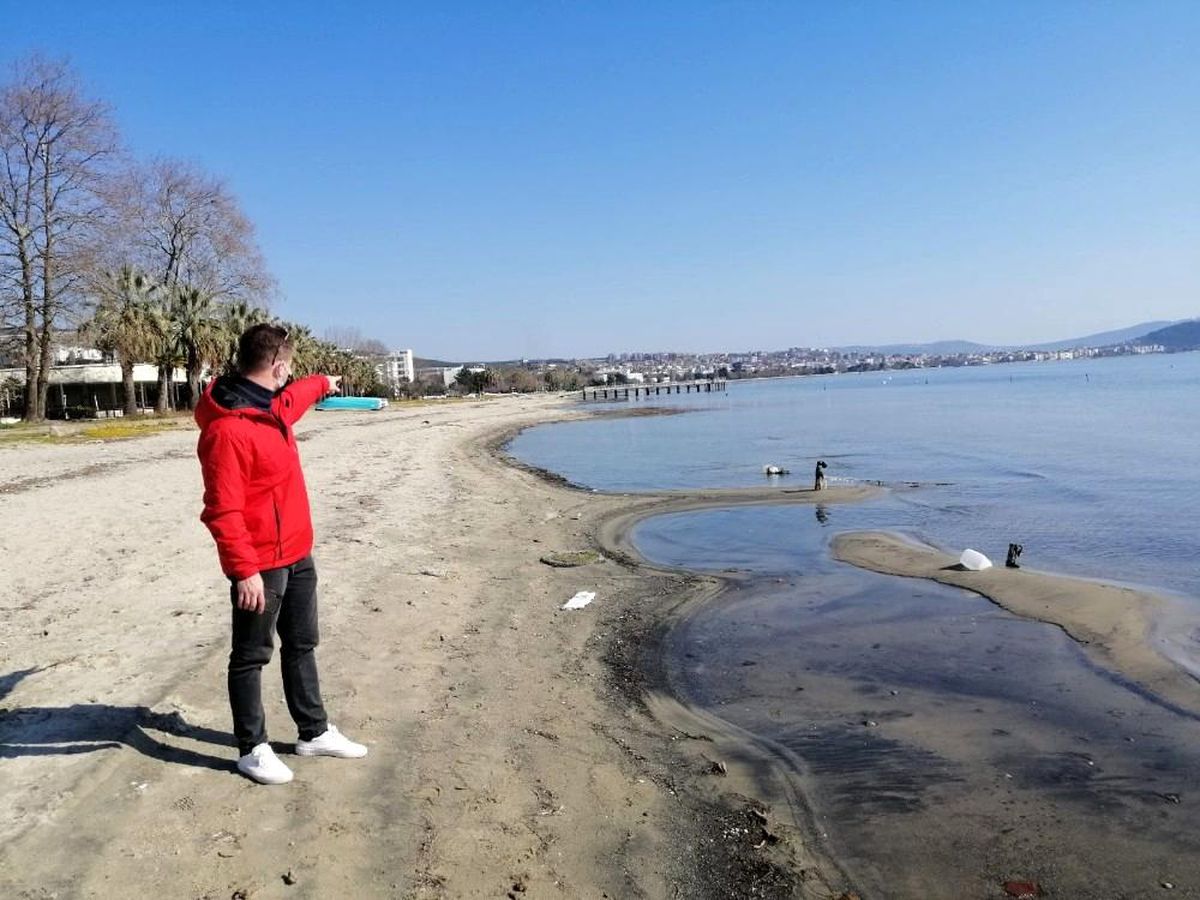 Erdek'te korkutan görüntü deniz çekildi