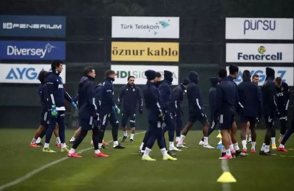 Fenerbahçe'de Konyaspor maçı hazırlıkları Fenerbahçe'de Konyaspor maçı hazırlıkları