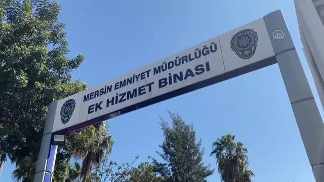 Son dakika haberleri! Genç kızın telefonunu çalan iki şüpheliyi güvenlik kamerası kayıtları yakalattı Son dakika haberleri! Genç kızın telefonunu çalan iki şüpheliyi güvenlik kamerası kayıtları yakalattı
