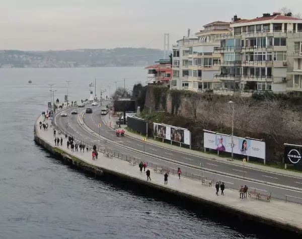 İSTANBUL'DA YASAKSIZ İLK CUMARTESİ; SAHİLLERE AKIN ETTİLER -1 Aktüel İSTANBUL'DA YASAKSIZ İLK CUMARTESİ; SAHİLLERE AKIN ETTİLER -1 Aktüel
