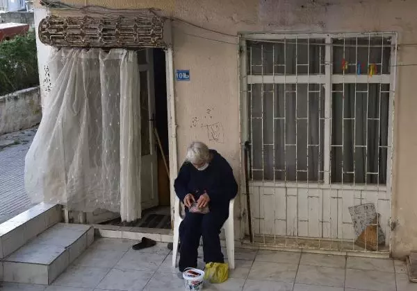 ANTALYA Hem ayağı hem evi tehlikede ANTALYA Hem ayağı hem evi tehlikede