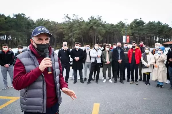 Son dakika haberleri: İlkbaharın gelişini yürüyüşle karşıladılar; şehitleri unutmadılar Son dakika haberleri: İlkbaharın gelişini yürüyüşle karşıladılar; şehitleri unutmadılar