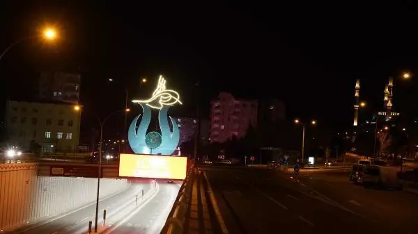 Son dakika haberi... Kahramanmaraş'ta led ekranlara 'Love Erdoğan' yazıldı Son dakika haberi... Kahramanmaraş'ta led ekranlara 'Love Erdoğan' yazıldı