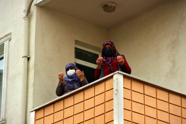 kanser hastasi ogretmen kalbine yenik dustu 4 13973771 o