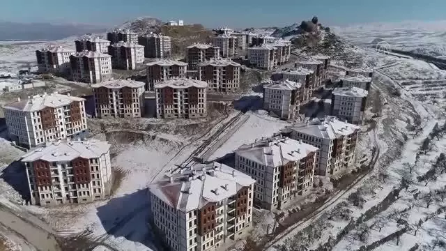Malatya'nın depremden etkilenen bölgelerinin çehresi değişiyor Malatya'nın depremden etkilenen bölgelerinin çehresi değişiyor